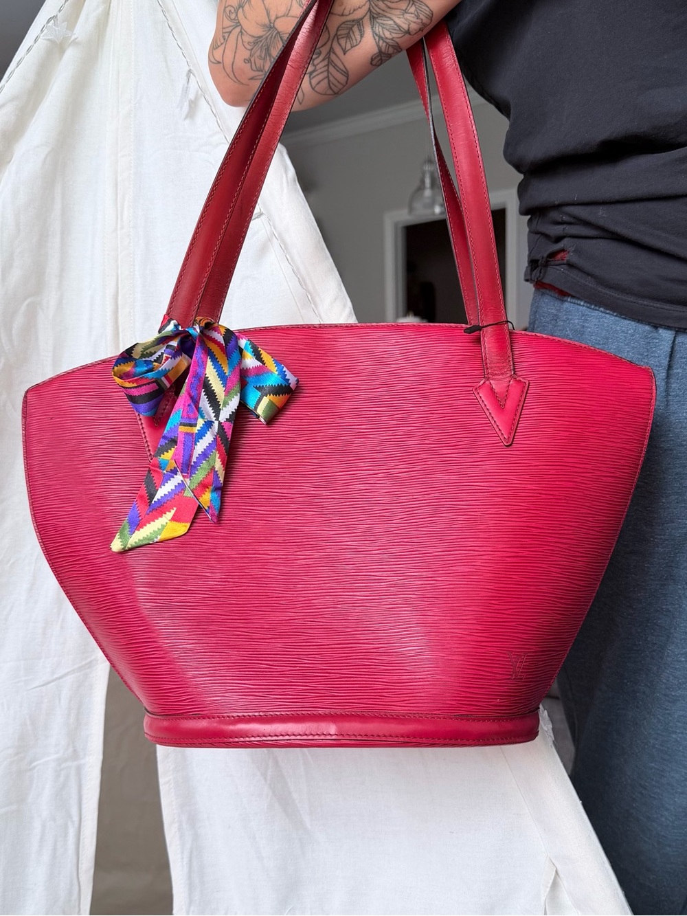 Authentic Louis Vuitton Purse. Bright red.